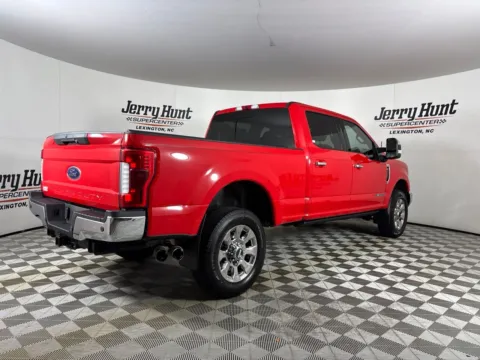 More photos of 2019 Ford F-250SD Lariat at Jerry Hunt Supercenter - Lexington, NC