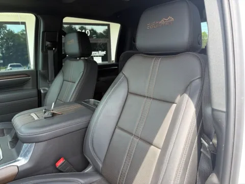 Photos of 2025 Chevrolet Silverado 3500 HD High Country for sale in Lexington, NC at Jerry Hunt Supercenter - Lexington