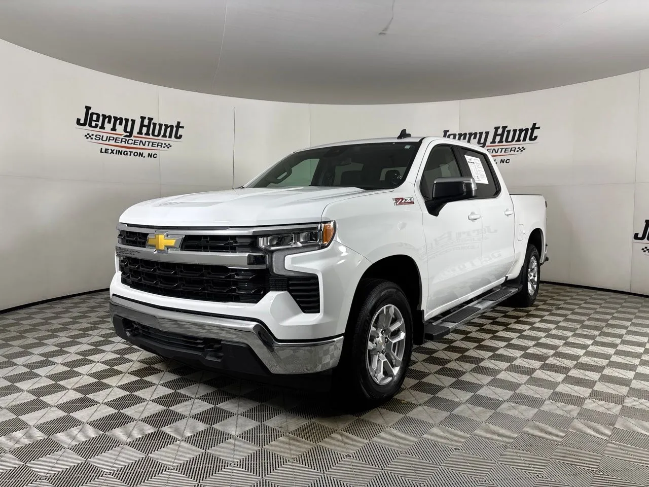 White 2025 Chevrolet Silverado 1500 LT for sale in Lexington, NC