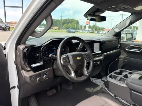 More photos of 2023 Chevrolet Silverado 1500 LT at Jerry Hunt Supercenter - Lexington, NC
