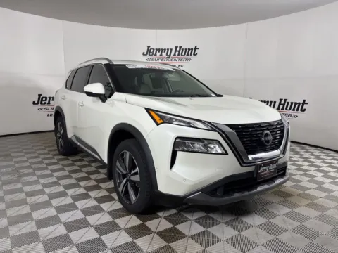 More photos of 2023 Nissan Rogue SL at Jerry Hunt Supercenter - Lexington, NC