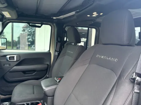 Another view of 2022 Jeep Gladiator Overland for sale in Lexington, NC at Jerry Hunt Supercenter - Lexington