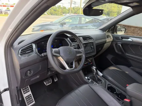 More photos of 2023 Volkswagen Tiguan 2.0T SE R-Line Black at Jerry Hunt Supercenter - Lexington, NC