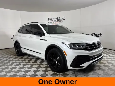 More photos of 2023 Volkswagen Tiguan 2.0T SE R-Line Black at Jerry Hunt Supercenter - Lexington, NC