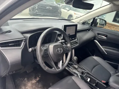 More photos of 2023 Toyota Corolla Cross XLE at Jerry Hunt Supercenter - Lexington, NC
