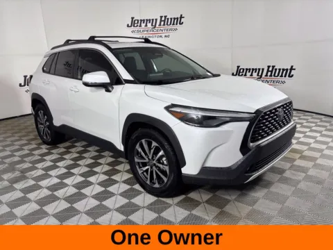 More photos of 2023 Toyota Corolla Cross XLE at Jerry Hunt Supercenter - Lexington, NC