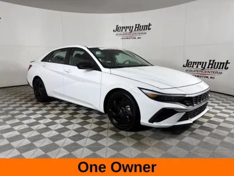 More photos of 2026 Hyundai Elantra SEL Sport at Jerry Hunt Supercenter - Lexington, NC