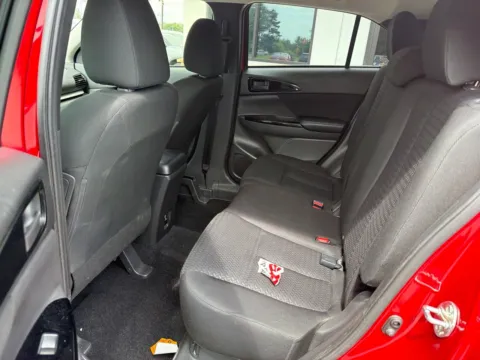 More photos of 2024 Mitsubishi Eclipse Cross LE at Jerry Hunt Supercenter - Lexington, NC