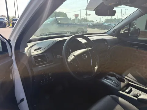 More photos of 2023 Honda Ridgeline RTL-E at Jerry Hunt Supercenter - Lexington, NC