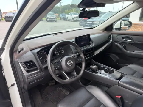 More photos of 2023 Nissan Rogue SV at Jerry Hunt Supercenter - Lexington, NC