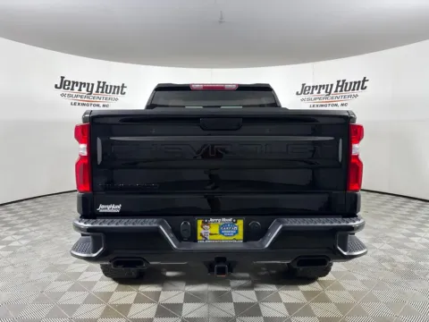 More photos of 2024 Chevrolet Silverado 1500 LT Trail Boss at Jerry Hunt Supercenter - Lexington, NC