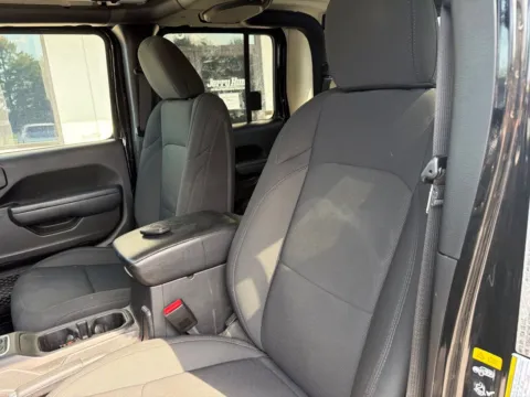 Another view of 2022 Jeep Gladiator Willys for sale in Lexington, NC at Jerry Hunt Supercenter - Lexington