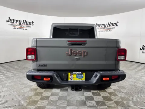 More photos of 2023 Jeep Gladiator Mojave at Jerry Hunt Supercenter - Lexington, NC