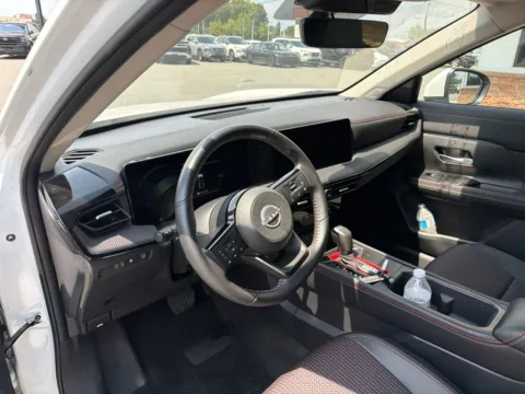 More photos of 2025 Nissan Kicks SR at Jerry Hunt Supercenter - Lexington, NC