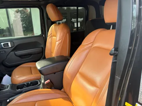 Another view of 2022 Jeep Gladiator Sport for sale in Lexington, NC at Jerry Hunt Supercenter - Lexington