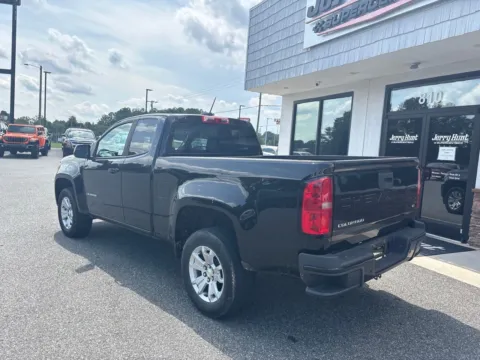 More photos of 2022 Chevrolet Colorado LT at Jerry Hunt Supercenter - Lexington, NC