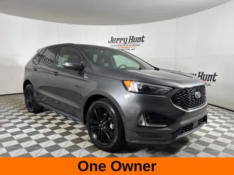 More photos of 2020 Ford Edge ST Line at Jerry Hunt Supercenter - Lexington, NC