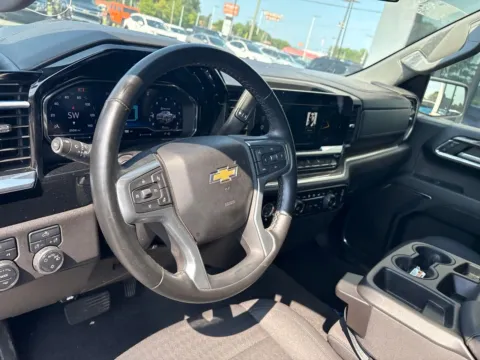 More photos of 2024 Chevrolet Silverado 1500 LT at Jerry Hunt Supercenter - Lexington, NC