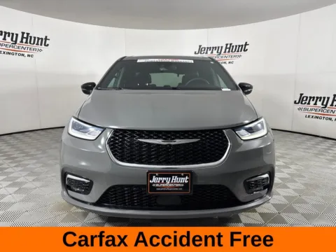 Another view of 2025 Chrysler Pacifica Select for sale in Lexington, NC at Jerry Hunt Supercenter - Lexington