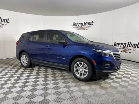 More photos of 2022 Chevrolet Equinox LS at Jerry Hunt Supercenter - Lexington, NC