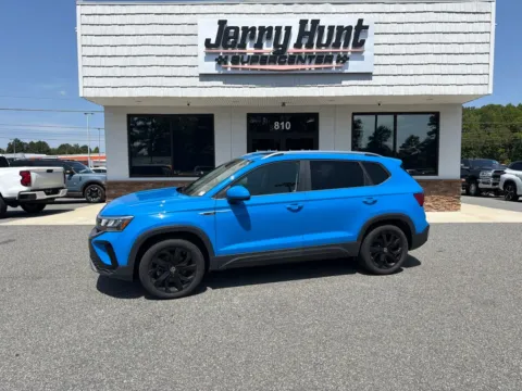 Blue 2023 Volkswagen Taos 1.5T SE for sale in Lexington, NC