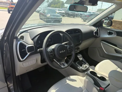 More photos of 2025 Kia Soul LX at Jerry Hunt Supercenter - Lexington, NC