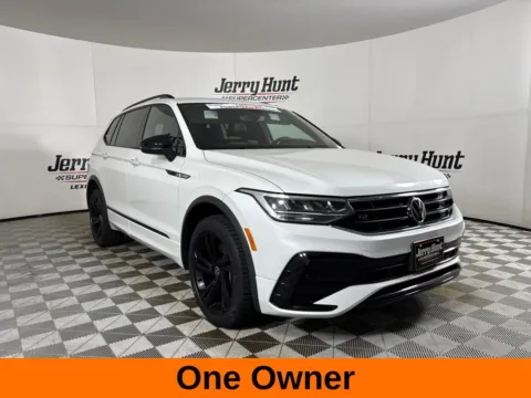 More photos of 2023 Volkswagen Tiguan 2.0T SE R-Line Black at Jerry Hunt Supercenter - Lexington, NC