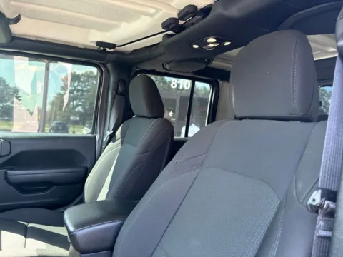Another view of 2022 Jeep Gladiator Willys for sale in Lexington, NC at Jerry Hunt Supercenter - Lexington