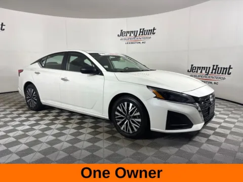 More photos of 2025 Nissan Altima 2.5 SV at Jerry Hunt Supercenter - Lexington, NC