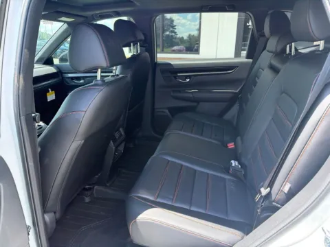 More photos of 2025 Honda CR-V Hybrid Sport-L at Jerry Hunt Supercenter - Lexington, NC