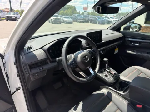 More photos of 2025 Honda CR-V Hybrid Sport-L at Jerry Hunt Supercenter - Lexington, NC