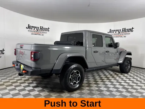 More photos of 2021 Jeep Gladiator Mojave at Jerry Hunt Supercenter - Lexington, NC