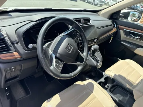 More photos of 2019 Honda CR-V Touring at Jerry Hunt Supercenter - Lexington, NC