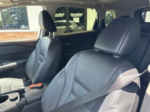Another view of 2023 Nissan Rogue SL for sale in Lexington, NC at Jerry Hunt Supercenter - Lexington