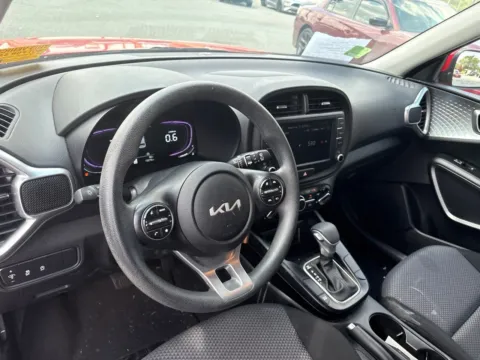 More photos of 2025 Kia Soul LX at Jerry Hunt Supercenter - Lexington, NC