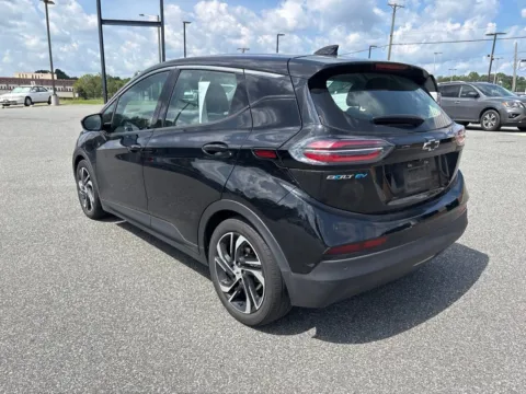 More photos of 2022 Chevrolet Bolt EV 2LT at Jerry Hunt Supercenter - Lexington, NC