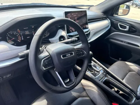More photos of 2024 Jeep Compass Limited at Jerry Hunt Supercenter - Lexington, NC