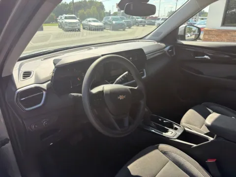 More photos of 2025 Chevrolet TrailBlazer LT at Jerry Hunt Supercenter - Lexington, NC