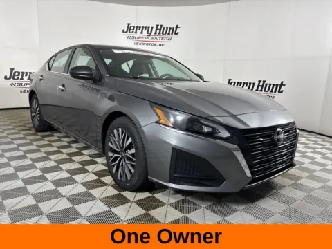 More photos of 2025 Nissan Altima 2.5 SV at Jerry Hunt Supercenter - Lexington, NC