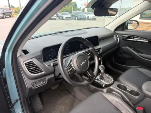 More photos of 2025 Kia Seltos EX at Jerry Hunt Supercenter - Lexington, NC