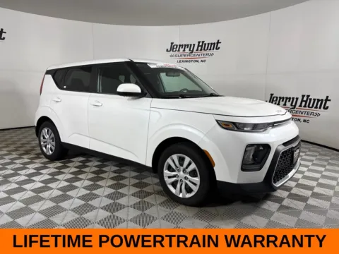 More photos of 2022 Kia Soul LX at Jerry Hunt Supercenter - Lexington, NC