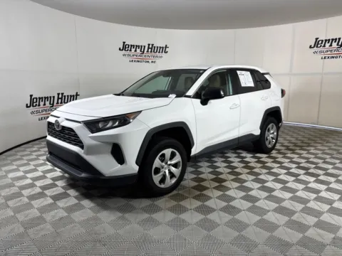 White 2022 Toyota RAV4 LE for sale in Lexington, NC