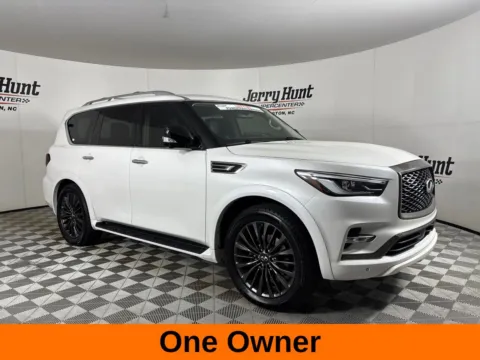 More photos of 2023 INFINITI QX80 Premium Select at Jerry Hunt Supercenter - Lexington, NC