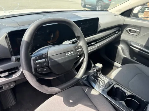 More photos of 2025 Kia K4 LXS at Jerry Hunt Supercenter - Lexington, NC