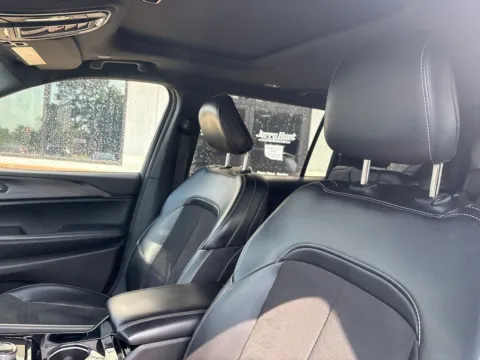 Another view of 2023 Jeep Grand Cherokee L Altitude for sale in Lexington, NC at Jerry Hunt Supercenter - Lexington