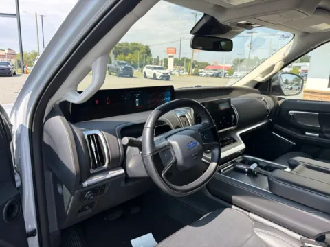 More photos of 2025 Ford Expedition Platinum at Jerry Hunt Supercenter - Lexington, NC
