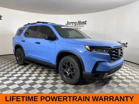 More photos of 2024 Honda Pilot TrailSport at Jerry Hunt Supercenter - Lexington, NC