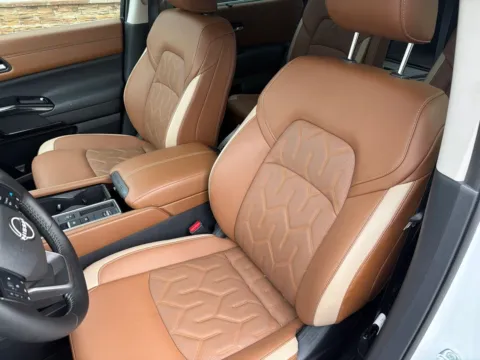 Another view of 2026 Nissan Pathfinder Platinum for sale in Lexington, NC at Jerry Hunt Supercenter - Lexington