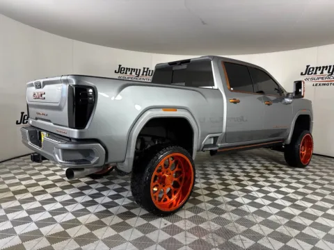 More photos of 2024 GMC Sierra 2500 HD Denali at Jerry Hunt Supercenter - Lexington, NC
