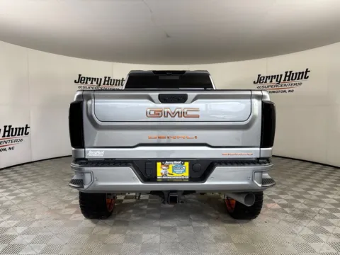 More photos of 2024 GMC Sierra 2500 HD Denali at Jerry Hunt Supercenter - Lexington, NC